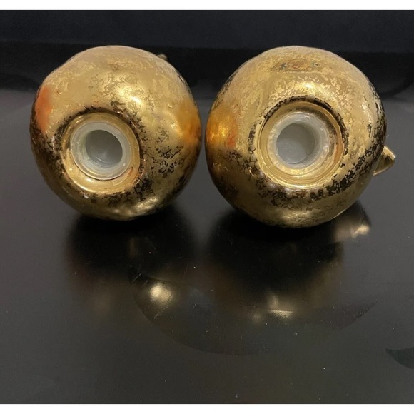 Vintage Pear & Apple Shaped Gold Encrusted Porcelain Salt & Pepper Shaker Set - Picture 8 of 10